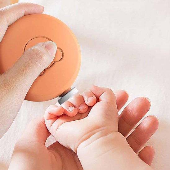 Coupe ongle bébé avec protection intégrée contre les coupures