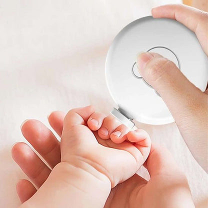 Coupe ongle bébé ergonomique pour couper les ongles en douceur