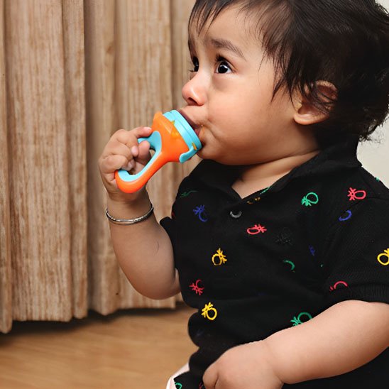 Grignoteuse bébé idéale pour soulager les gencives pendant les poussées dentaires