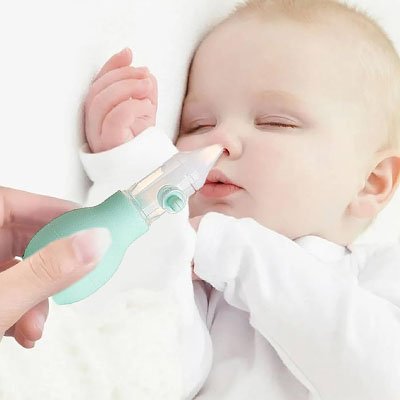 Mouche bébé avec embout adapté aux narines délicates