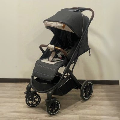 POUSSETTE COMPACTE - YACO™ - Neo - BeBe